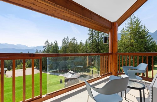 Balfour Hotel | Kootenay Lakeview Resort, BW Signature Collection