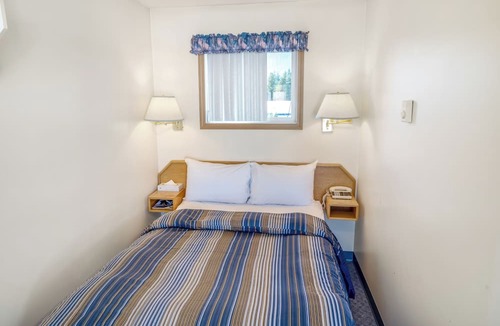 Blue River Hotel | Blue River Motel