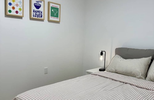 Willoughby Apartment | Levida Living - Cozy 2 Bedroom Suite at the Heart of Langley
