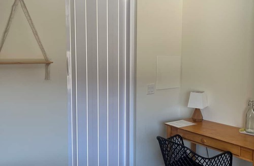 South Central Bed & Breakfast | Hikari-Okanagan Sunshine B&B