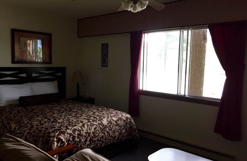 Terrace Hotel | Copper River Motel