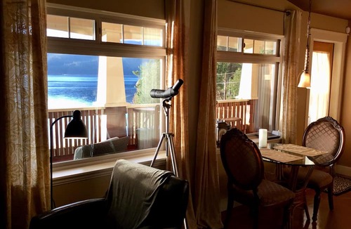 Tuwanek Bed & Breakfast | The Tuwanek Hotel and Spa