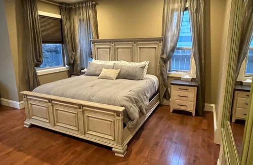 Black Mountain House | Beautiful House perfect for multi-family vacationers. Pool/Hot-Tub!