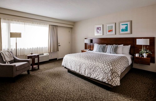Jasper Hotel | The Crimson Jasper