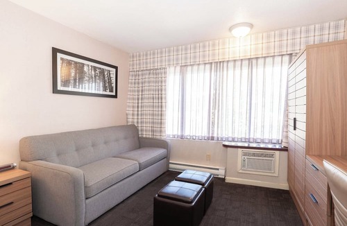 Terrace Hotel | Sandman Hotel Terrace