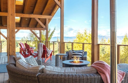 Central Okanagan Cabin | Myra Canyon Lodge + Ranch