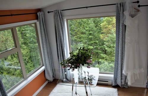 Salt Spring Island Bed & Breakfast | Elevate Rooms Armand Heights