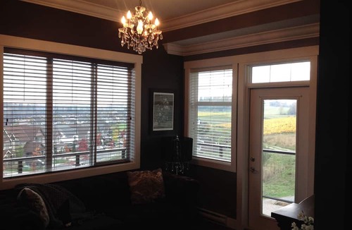 West Abbotsford Hotel | Brookside Inn Boutique Hotel