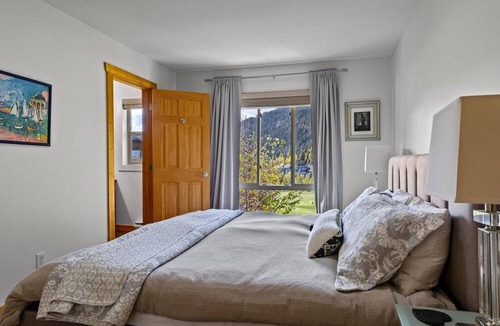 Fairways House | West Pine Lodge 3 Bedroom Home