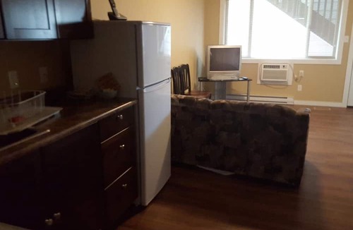 Enderby Hotel | Sleep Right Inn