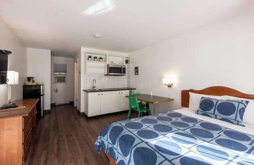 Chase Hotel | Chase Country Inn Motel