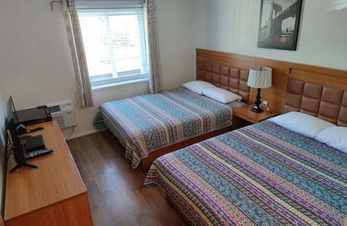 Pemberton Hotel | Pemberton Hotel