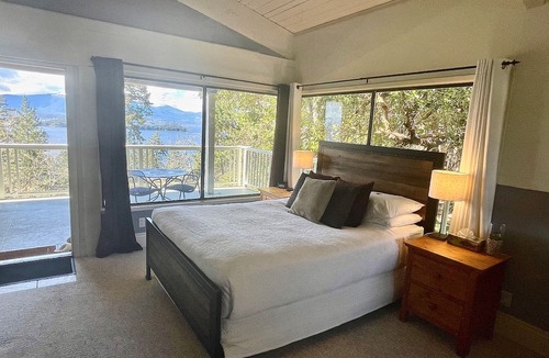 Salt Spring Island Bed & Breakfast | Quarrystone House B&B