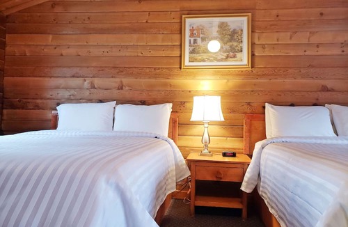 Valemount Hotel | Rocky Inn