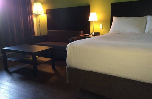 Drayton Valley Hotel | Home Away Inn