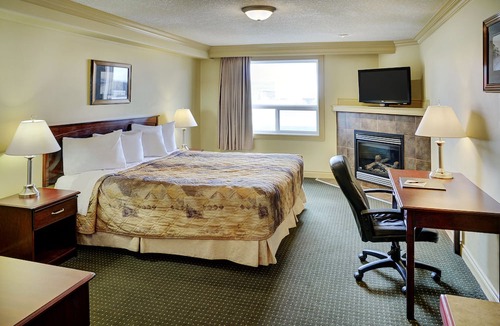 Peace River Hotel | Nova Inn Peace River