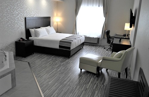 Leduc Hotel | Stars Inn Edmonton Airport