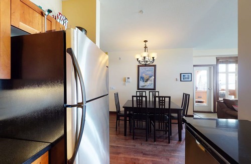Big White Ski Resort House | The Crescent by Okanagan Premier