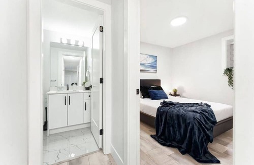 Newton Apartment | Near White Rock | Kitchen | The Kyanite