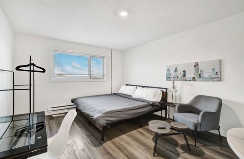 Clairmont Apartment | RNDUP