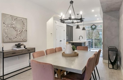 Willoughby House | The Rustic Cassel: well-furnished & fully equipped 3-bedroom mid-term rental