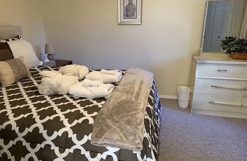 Cordova Bay Apartment | #102 Mysty Woods - 2 Bedroom Garden Suite