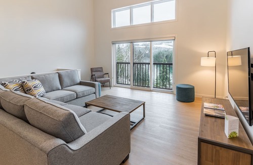 Revelstoke House | Basecamp Resorts Revelstoke I Five Bedroom Suite