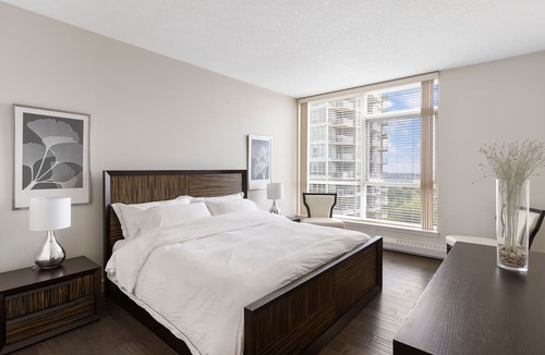 Rosscarrock Condo | Newly Furnished 2BD, 2BA Condo with Pool and Stunning View!