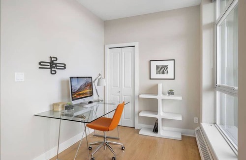Rosscarrock Condo | Executive Suite with pool and amazing view