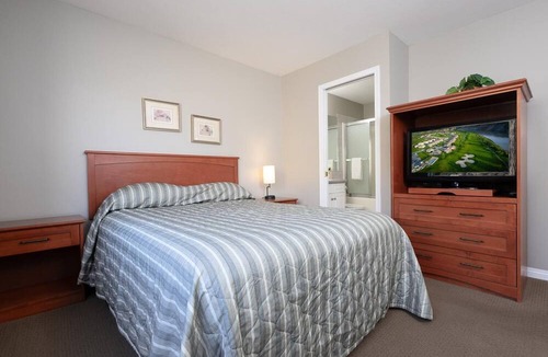 Lethbridge Condo | Paradise Canyon Golf Resort - Luxury Condo M405