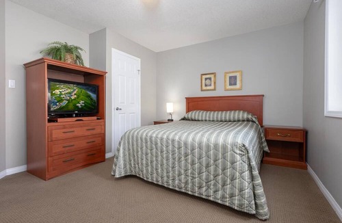 Lethbridge Condo | Paradise Canyon Golf Resort - Luxury Condo M401