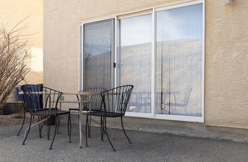 Lethbridge Condo | Paradise Canyon Golf Resort - Luxury Condo M401