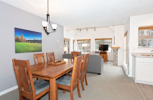 Whistler Creekside Condo | Lake Placid Lodge by Whiski Jack