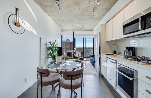 Connaught Condo | GLOBALSTAY. Downtown Calgary Apartments