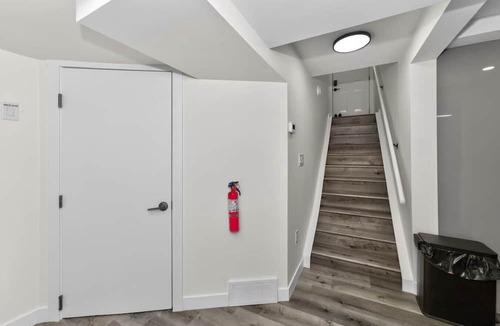 Highland Park House | 2BR Suite | Family Friendly | Near YYC Airport & Downtown - 4412 – DN