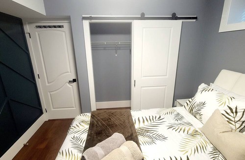 Vancouver South Apartment | Quiant 2 Bedroom Suite
