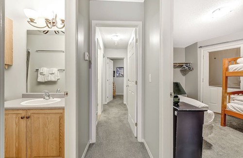 Big White Ski Resort Condo | Chateau on the Ridge by Okanagan Premier