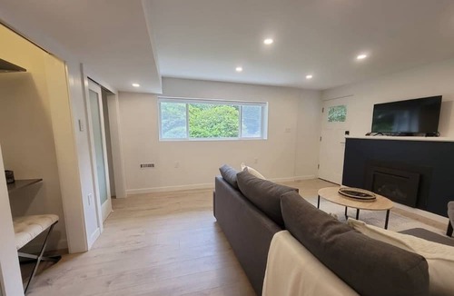 District of North Vancouver House | Family friendly Modern Garden Suite in Lynn Valley