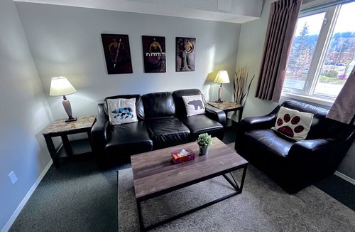 Canmore Condo | Canadian Rockies Chalets by Trilink
