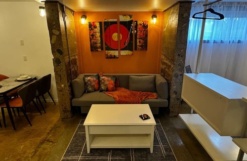 Nanton Apartment | Main Street Hotel