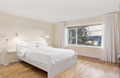 Lions Bay House | Vancouver sea view Palace inn