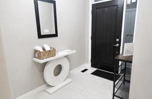 St. Albert House | Luxury 4-Bedroom Executive Home