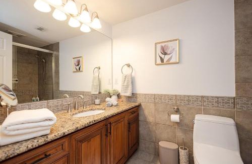 North End Apartment | Luxury Penthouse - Discovery Bay Kelowna