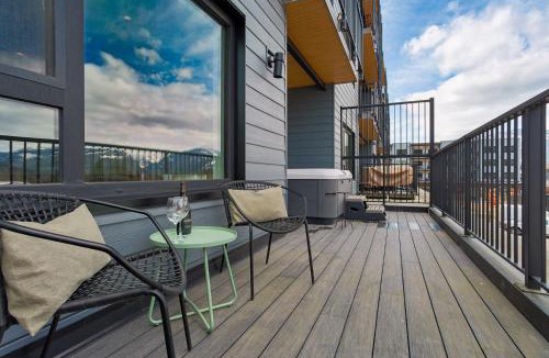 Revelstoke House | Escape to Revy - Beautifully Designed Condo