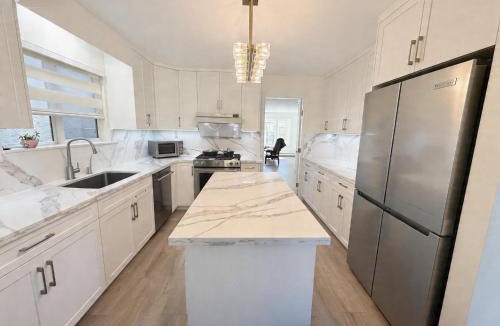 Kerrisdale House | Vancouver Lucy House