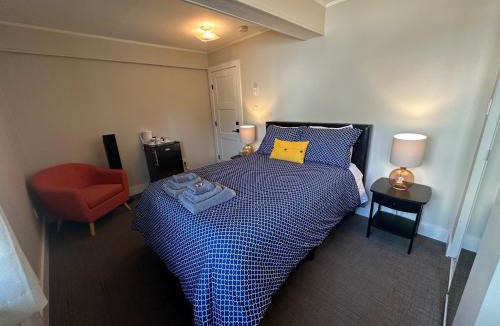 Stewart House | Bear Valley Guesthouse