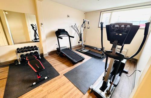 Castlegar Hotel | Super 8 by Wyndham Castlegar BC