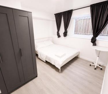 Renfrew-Collingwood House | Earles Cozy Vancouver 2B1B Suite Near Joyce Station
