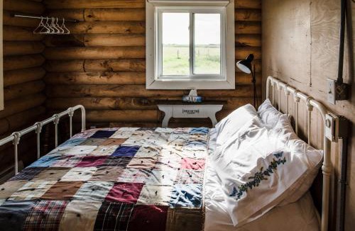 Division No. 7 Other | COTC - Log Cabin Glamping