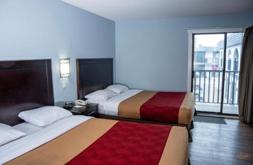 Vernon Cabin | Courtyard Inn Vernon